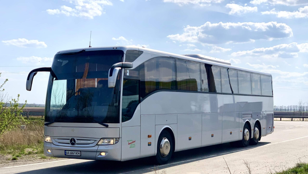 Mercedes-Benz 80 seats Tourismo for rent